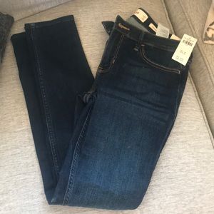 Low Rise Super Skinny Hollister Jeans